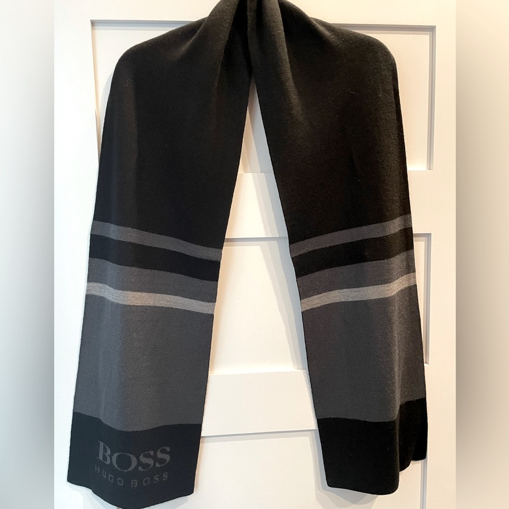 Men’s Hugo Boss Wool Scarf